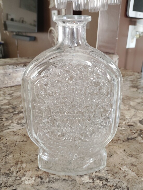 schenley Other - > 🏷️ **Vintage 1953 Schenley Decanter Bottle** 🏷️>